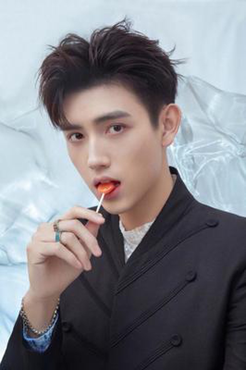 陈飞宇